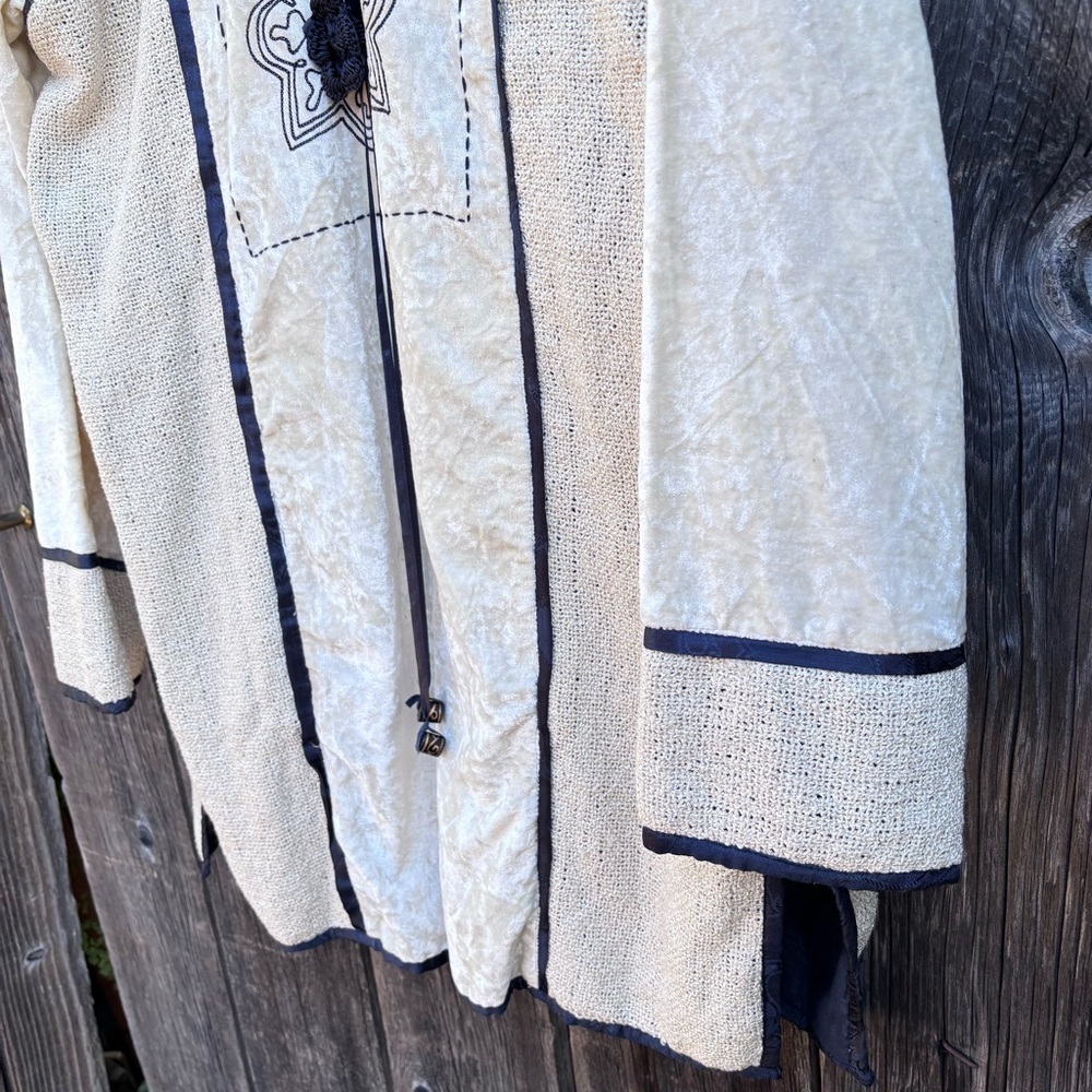 Gantos Cream & Black Open Cardigan. Weave fabric and velvet patchwork. Size M - Picture 14 of 15